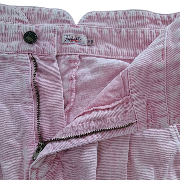 Women's Faherty Rikki Shorts Frayed Hem French Rose 26 Cotton Paperbag Waistband - Picture 5 of 6